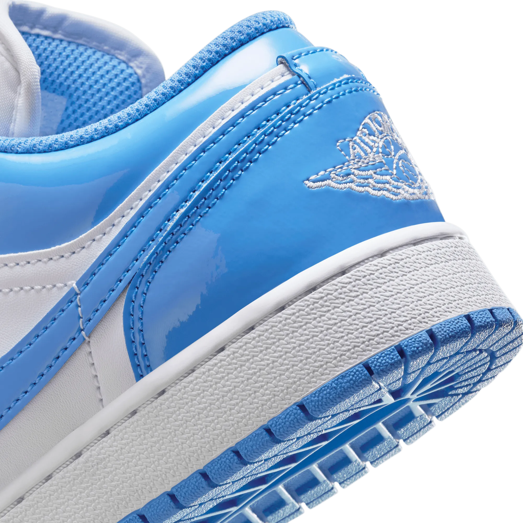 Big Kids' Air Jordan 1 Low SE "Legend Blue"