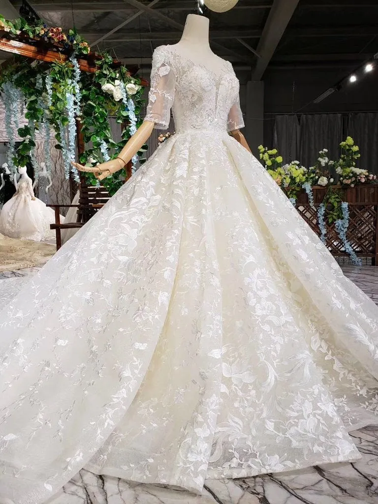 Gorgeous Lace Wedding Dress With Half Sleeves Ball Gown Long Wedding Dress N1625
