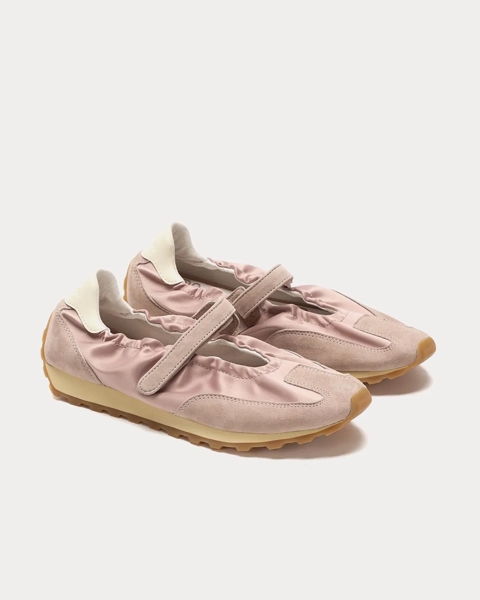 Mary Jane Runner Sphinx / Antique White Slip On Sneakers