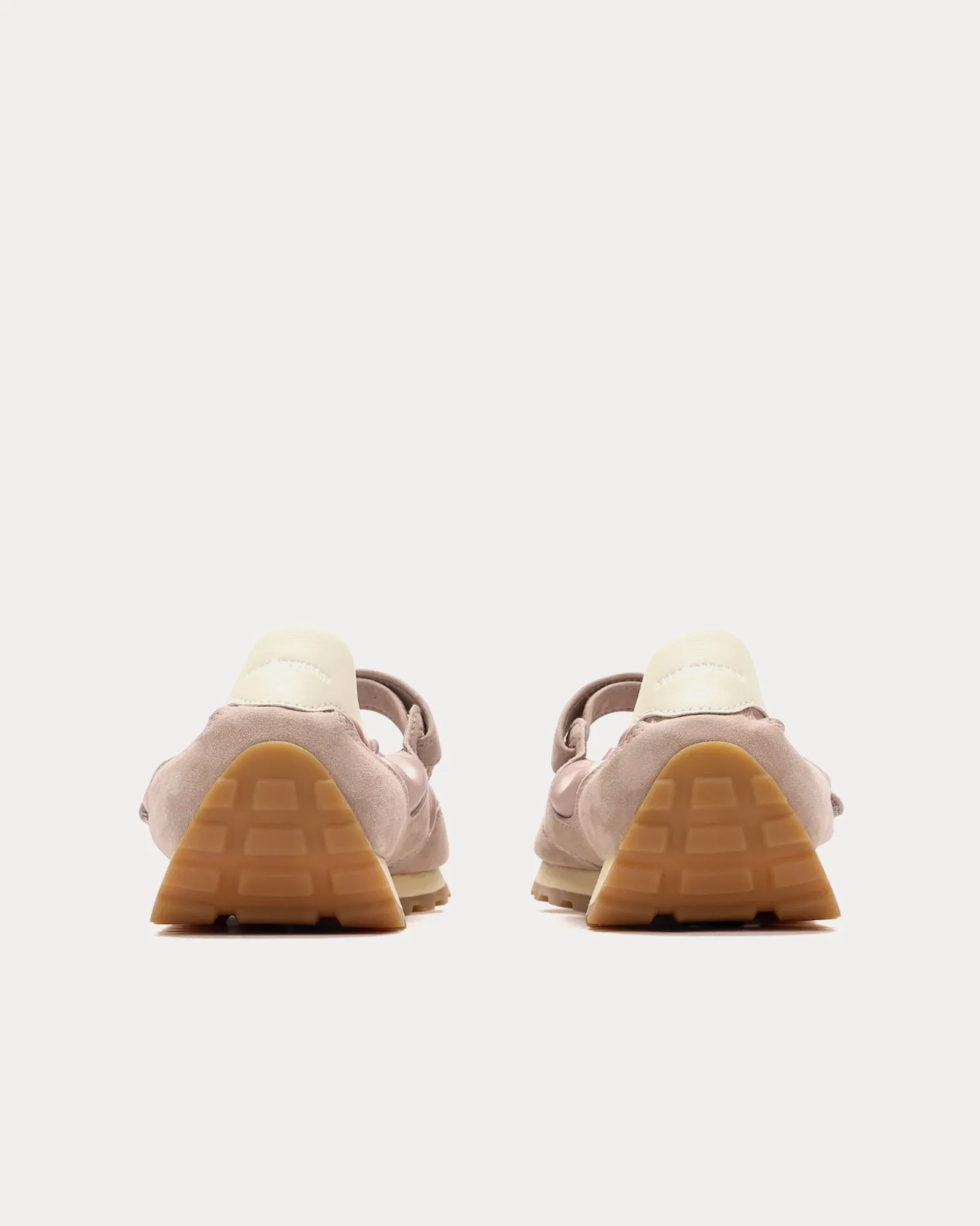 Mary Jane Runner Sphinx / Antique White Slip On Sneakers