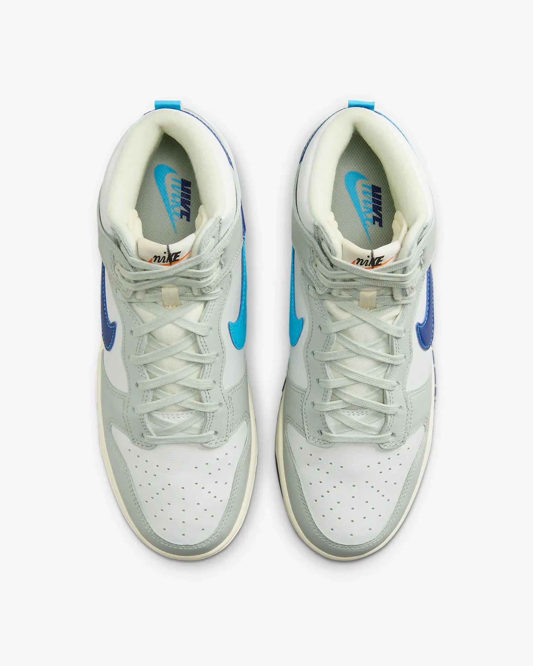 Nike Dunk Hi Retro SE - Summit White/Deep Royal Blue/Light Silver/Baltic Blue